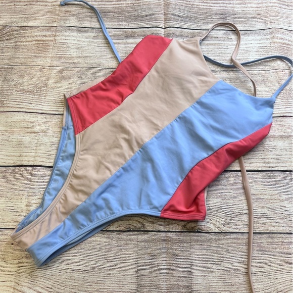 Hula Honey Other - Colorblock High Leg One Piece Swim
